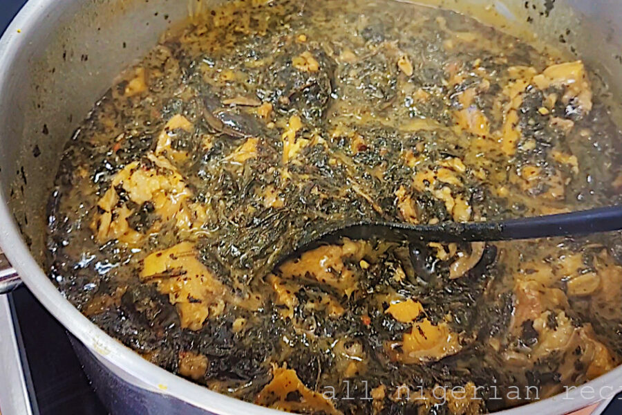 Traditional Nigerian Bitterleaf Soup with Cocoyam: Authentic Recipe