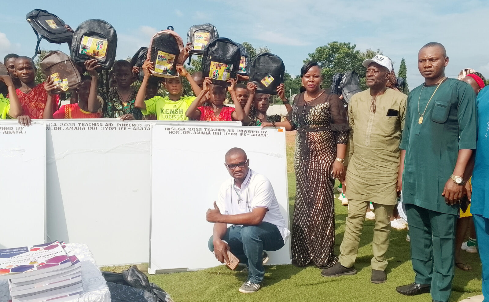 Amaka Obi Donates School Supplies to Idemili-South Students