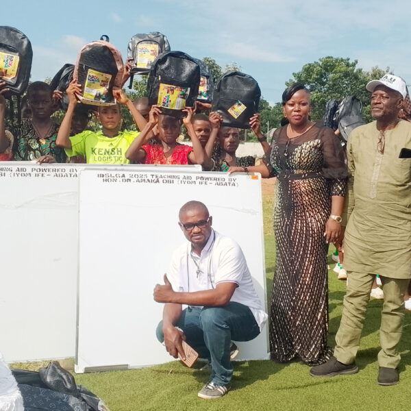 Amaka Obi Donates School Supplies to Idemili-South Students
