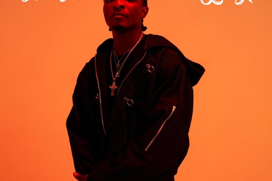 Rising Star MLK VYBZ Lights Up 2025 with Afrofusion Anthem "Glory"


"Glory" Marks MLK VYBZ's Explosive Entry into Afrofusion Scene


New Afrofusion King MLK VYBZ Debuts with Soul-Stirring "Glory"