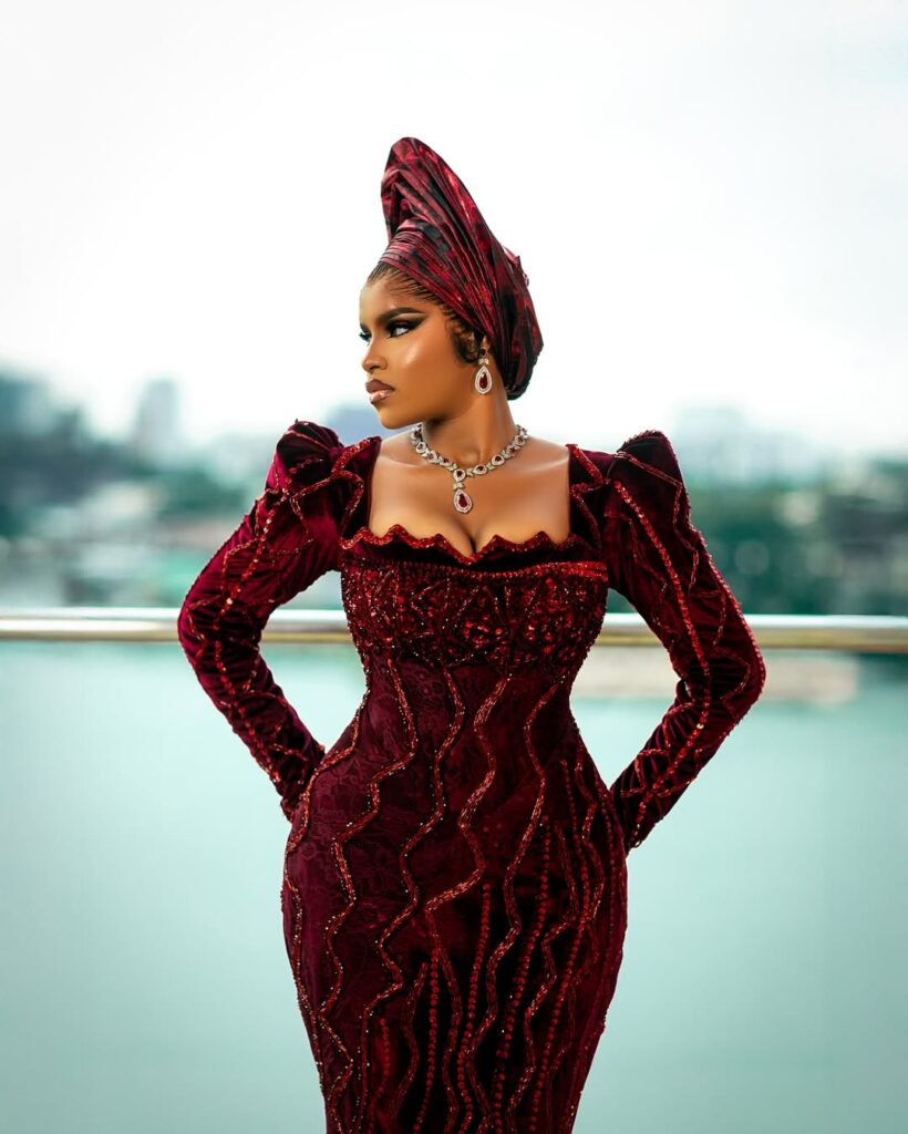 Royal Bride: Stunning Nigerian Wedding Inspo That Commands Attention
