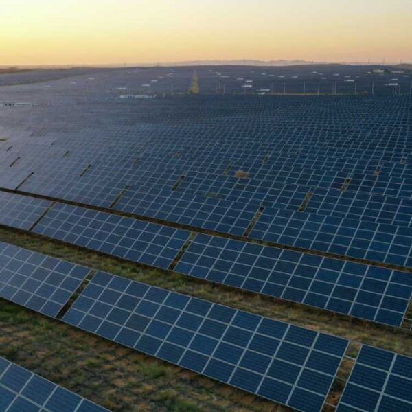 Nigeria's Clean Energy Surge Tops Coal Despite Growth Challenges