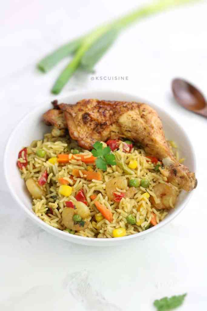 Classic Nigerian Fried Rice - A Flavorful Rice Pilaf