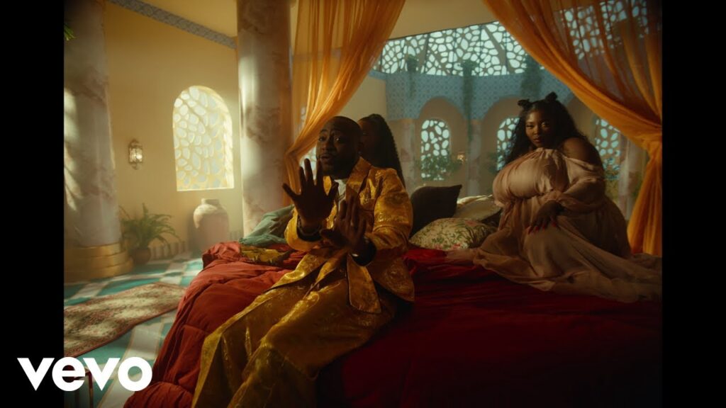 Davido Celebrates Bold Beauty in Sizzling "10 Kilo" Music Video


Watch: Davido's "10 Kilo" Video Turns Up the Heat with Body-Positive Message


Curves Take Center Stage in Davido's Latest Hit "10 Kilo"