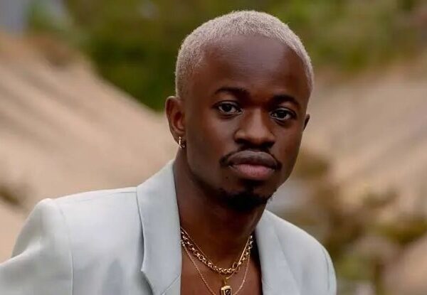 Mannywellz Releases Intimate 7-Track EP “Small Chops”