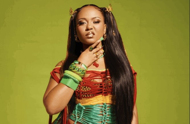 MOLIY Unveils Bold New Album ‘BADDIES